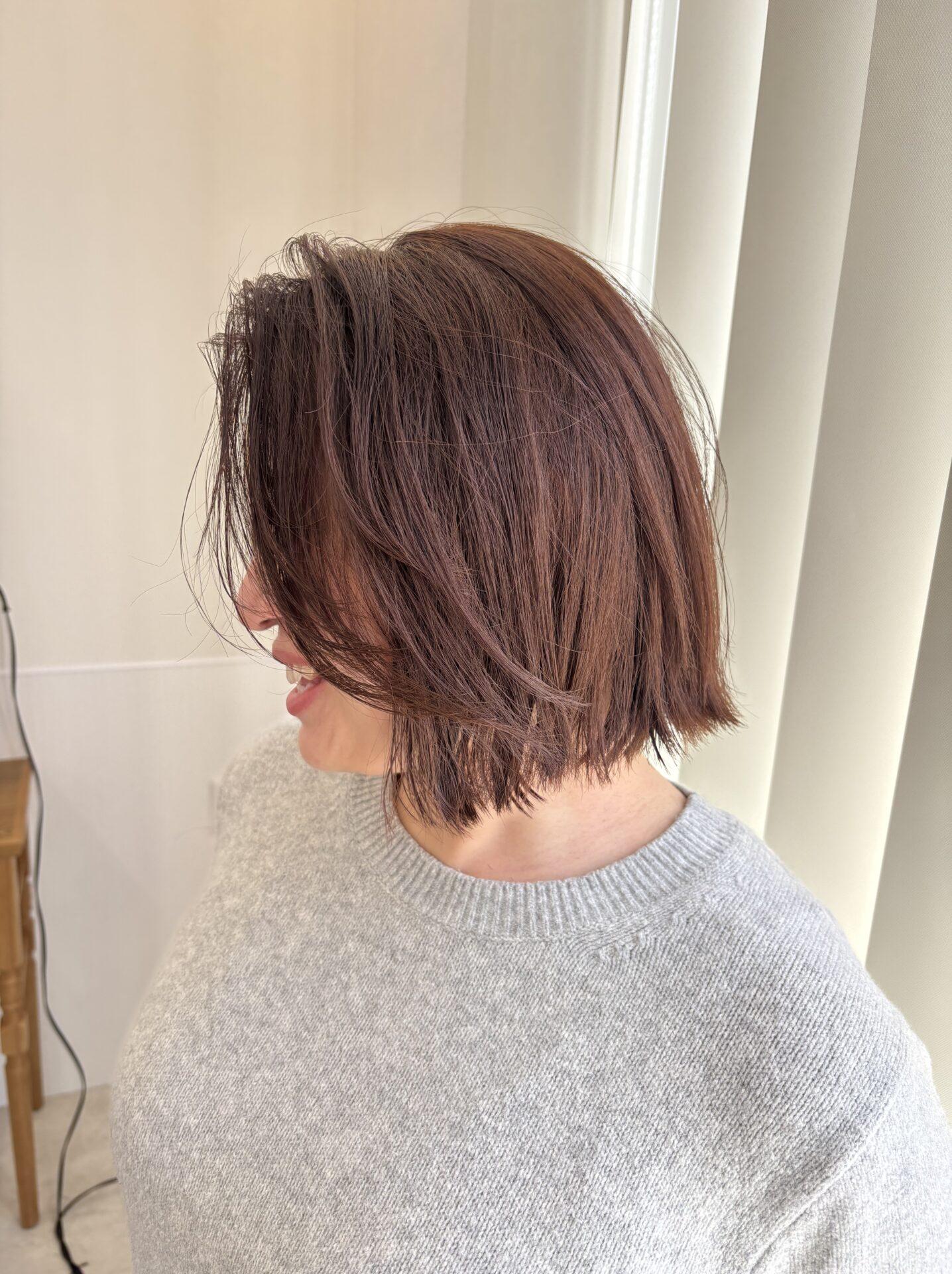 ほんのりオレンジベージュ/ぱつっとボブ